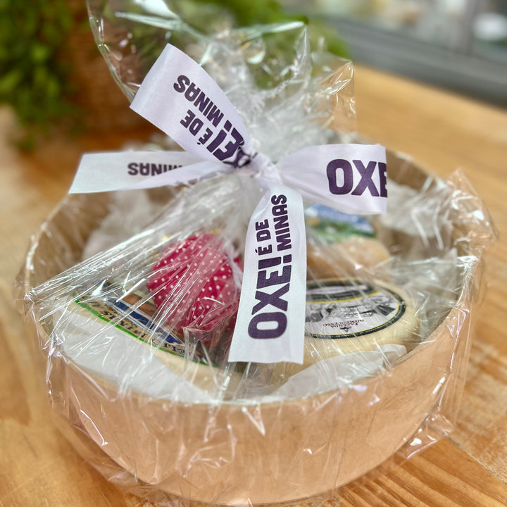 Kit presente OXE queijos brasileiros e antespastos