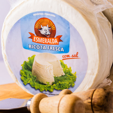 Ricota fresca com sal - Esmeralda